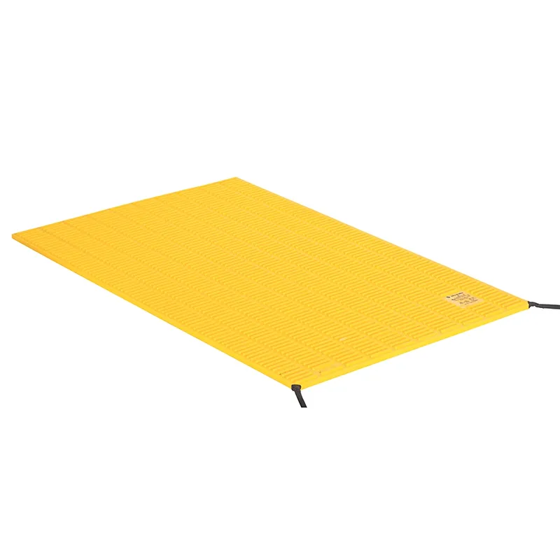Rockwell Automation / Allen-Bradley 440F-M1726AYNN – Safety Mats Guardmaster — photo 1 of 2