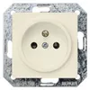 Siemens 5UB1348 – DELTA i-system, electrical white, socket outlet 10/16A 250 V, with grounding pin, 2-pole according to CEE 7 — photo 1 of 3