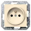 Siemens 5UB1908 – DELTA i-system, electrical white, socket outlet 10/16A 250 V, with grounding pin — photo 1 of 3