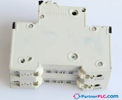 Siemens 5SY6202-7 New without box