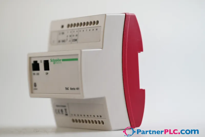 Schneider Electric Tac xenta-401 Used — photo 2 of 3