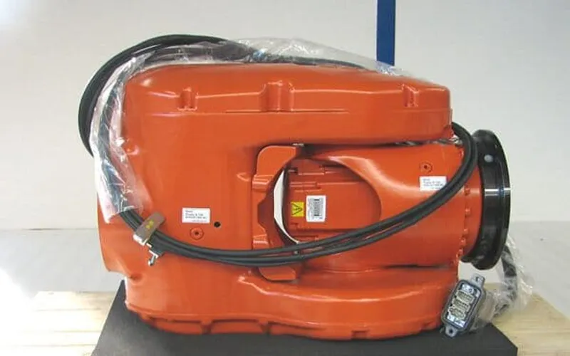 ABB 3HAC16628-4 — photo 3 of 3