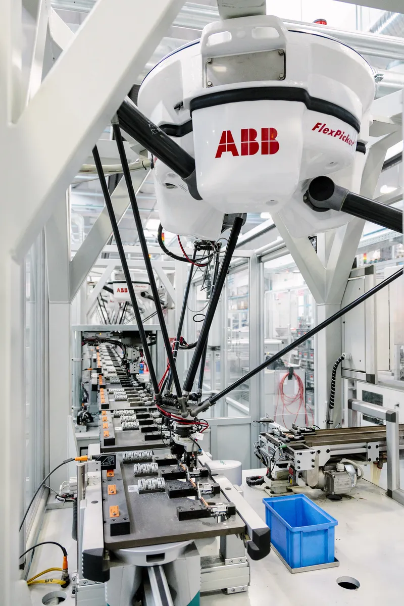 ABB IRB 360 — photo 6 of 6