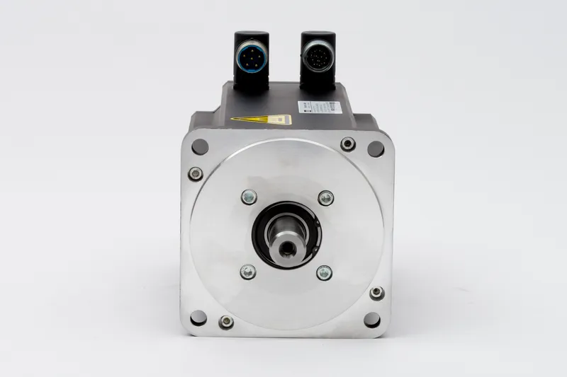 Servomotor TYPE C0/KK55Y with sm. shaft — photo 4 of 13