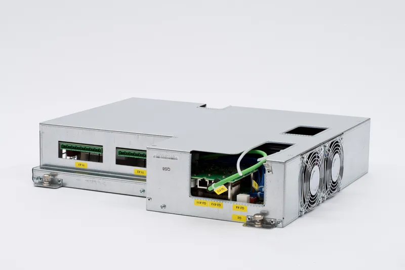 Smallsize drive unit UL assy — photo 1 of 6