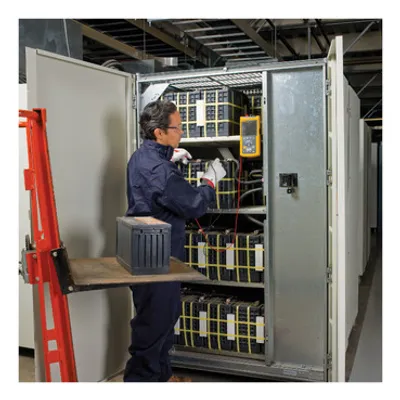 Schneider Electric WBAT1YR – (1) Yr On-site Service for (1) Battery System